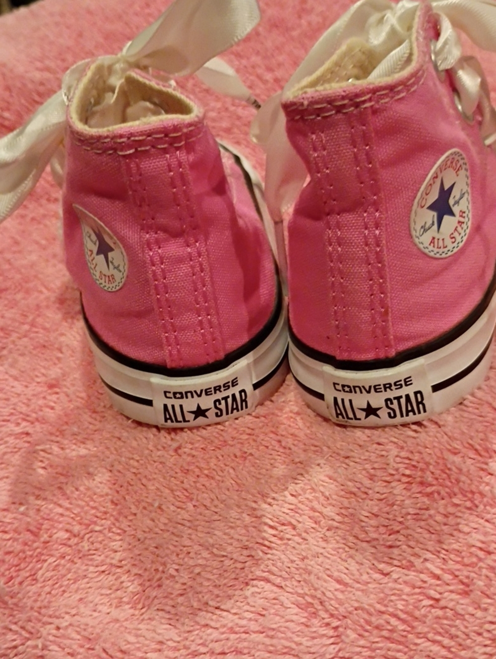 FINAL PRICE Converse Infants Pink High-Top All Star Sneakers